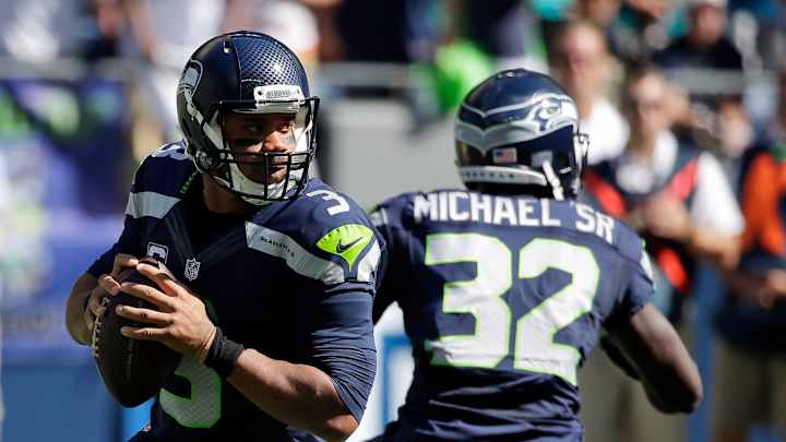Russell Wilson says he'll play against Rams