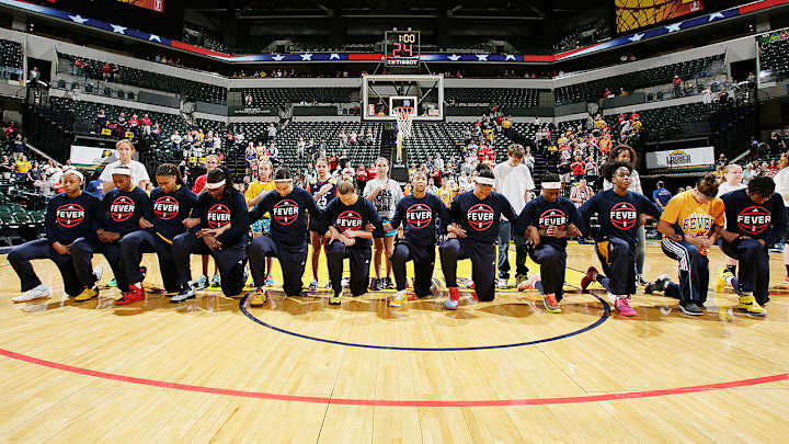 Every member of Indiana Fever kneels in protest during national anthem
