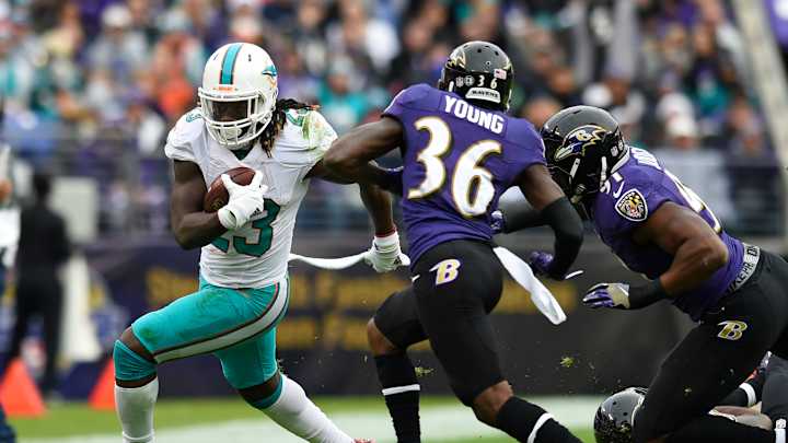 Tough, durable Jay Ajayi is carrying Dolphins to playoffs Tough, durable Jay Ajayi is carrying Dolphins to playoffs