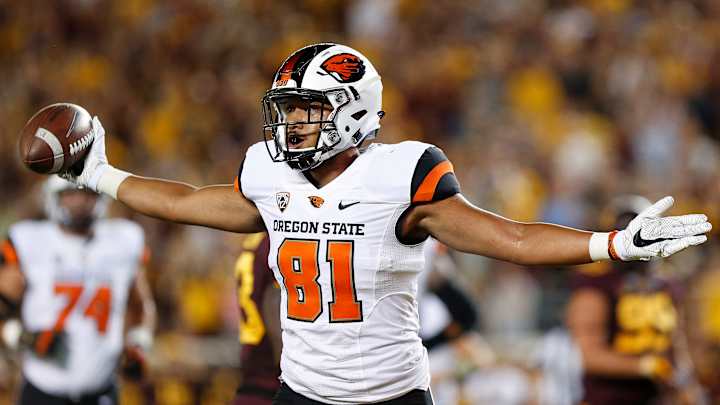 Minnesota hangs on for 30-23 victory over Oregon State Minnesota hangs on for 30-23 victory over Oregon State