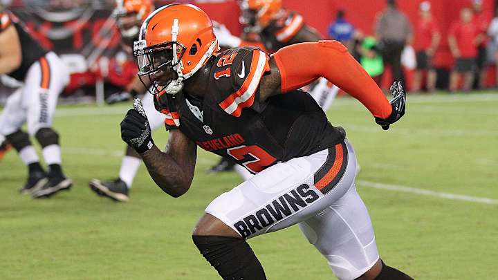 Arrest warrant over paternity test puts Josh Gordon in legal trouble again