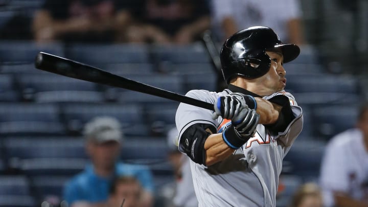 Braves rally with 4 runs in 6th, beat Marlins 8-5