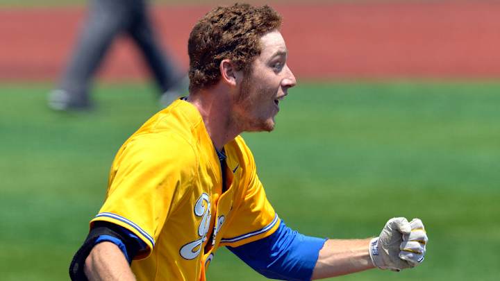 Watch: UCSB punches ticket to Omaha on walk-off grand slam Watch: UCSB punches ticket to Omaha on walk-off grand slam