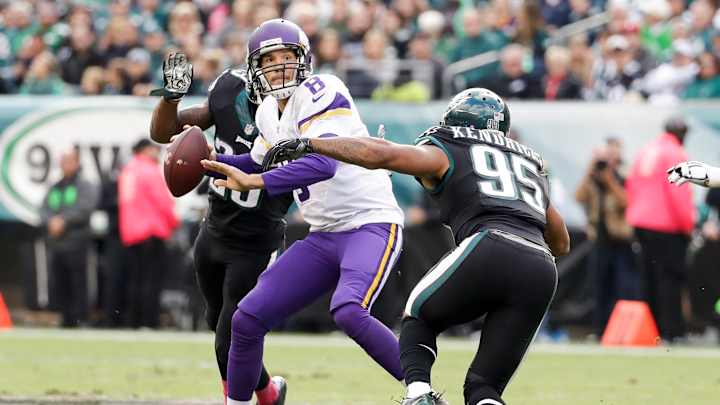 Vikings must make do with ailing offensive line Vikings must make do with ailing offensive line