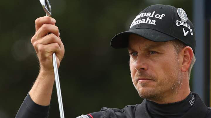 Stenson wins duel with Mickelson to claim British Open