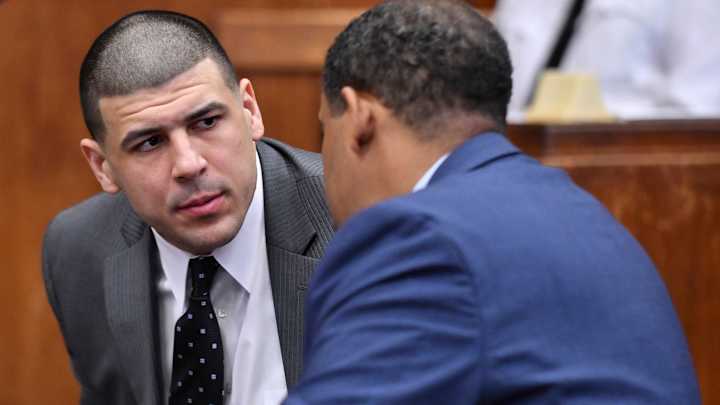 Ex-NFL star back in court ahead of double murder trial