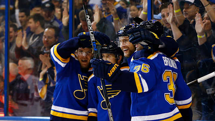 Blues rally from 2 down, whip Coyotes 5-2