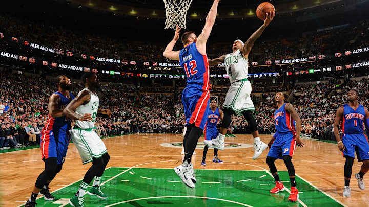 Reggie Jackson's 24 points lead Pistons past Celtics, 99-94