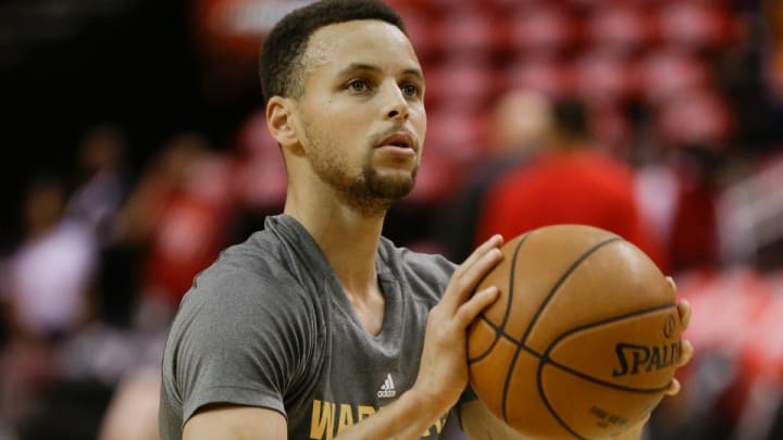 Stephen Curry shoots at Warriors practice, not ruled out for Game 2