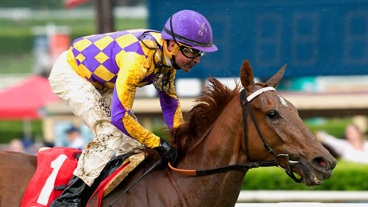 Exaggerator beats Mor Spirit to win $1M Santa Anita Derby