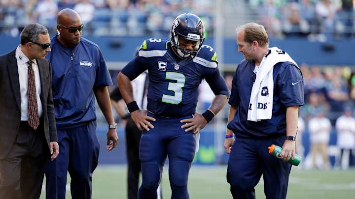 Seahawks’ Russell Wilson has sprained MCL, expected to play vs. Jets Seahawks’ Russell Wilson has sprained MCL, expected to play vs. Jets