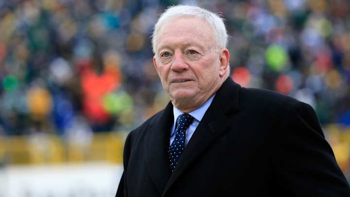 Jerry Jones again downplays link between football, brain trauma Jerry Jones again downplays link between football, brain trauma