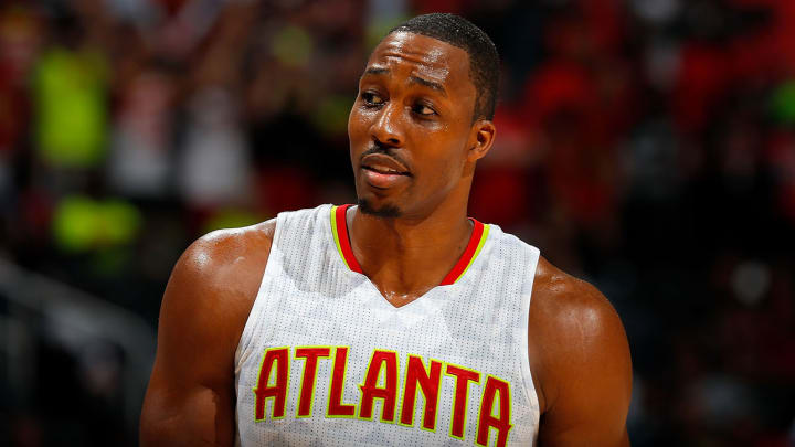Dwight Howard has altercation with fan after loss to Lakers