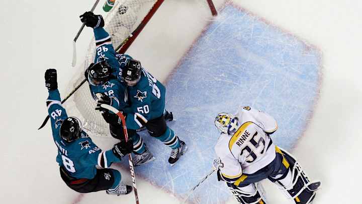 Sharks dominate from start in 5-0 Game 7 win vs. Predators