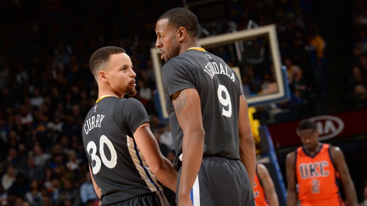 Warriors win 41st straight home game, 116-108 over Thunder