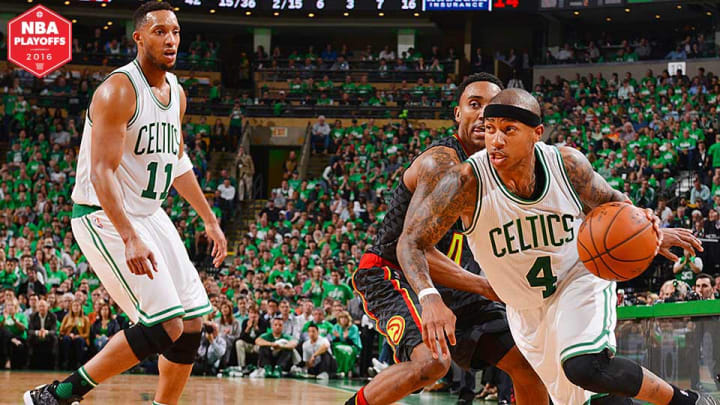 Isaiah Thomas’s career night lifts Celtics past Hawks in Game 3