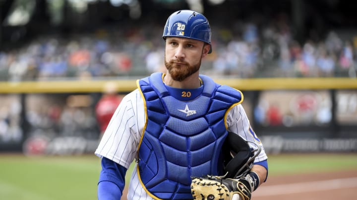 AP source: Brewers catcher Lucroy blocks trade to Indians