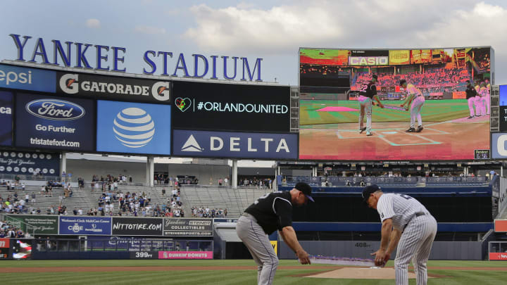 Blackmon hits 2 HRs, Arenado drives in 3, Rockies beat Yanks