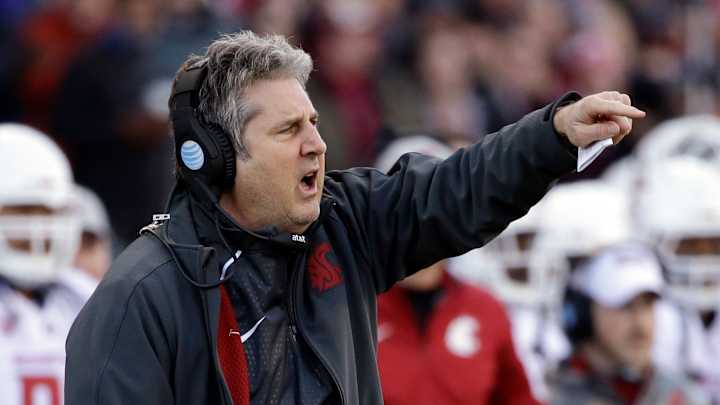 Mike Leach says cops, media unfairly target Washington State football players