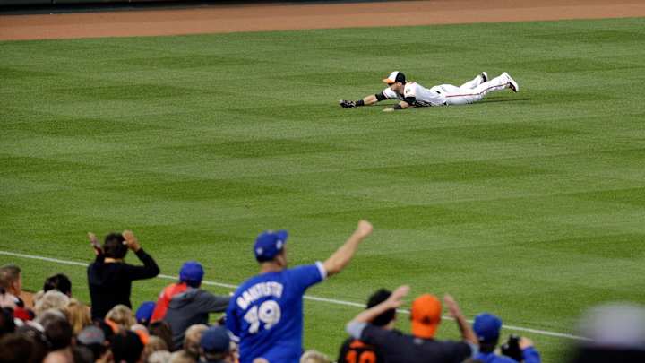 Blue Jays edge Orioles 4-3 for 3rd straight victory Blue Jays edge Orioles 4-3 for 3rd straight victory