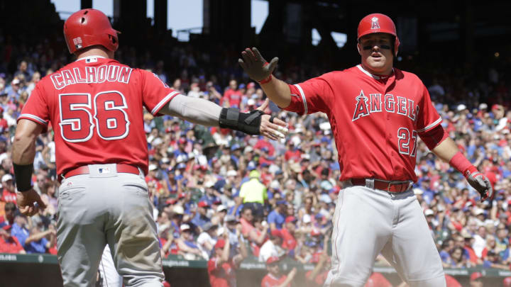 Calhoun helps Angels stop Rangers' 4-game winning string