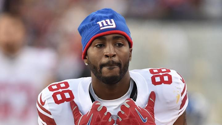 Giants WR Hakeem Nicks sending water bottles to Flint