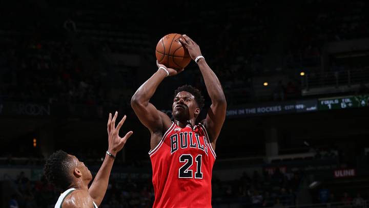 Jimmy Butler scores 25 points, Bulls hold off Bucks 102-98