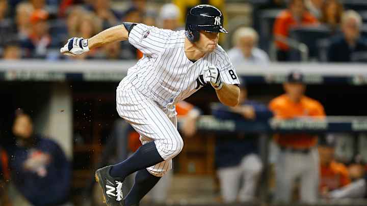 Yankees OF Brett Gardner to miss two weeks with bone bruise