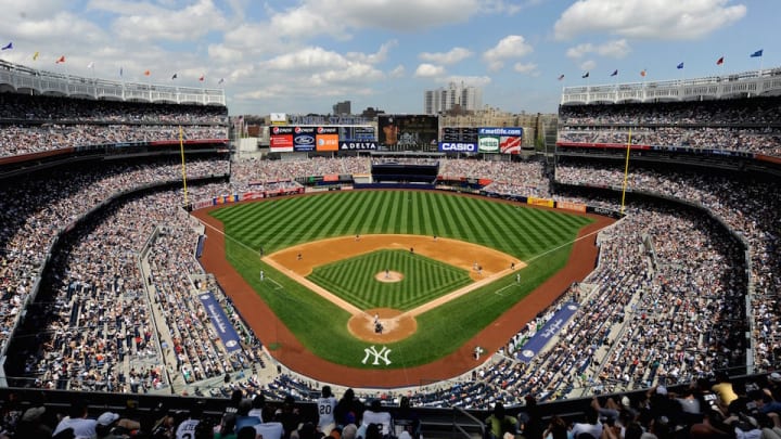 John Oliver calls out Yankees for ‘elitist’ ticket policy