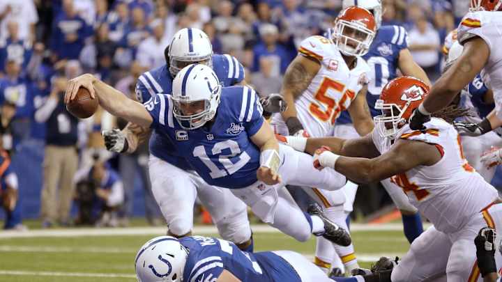Lessons from past seasons helping Colts, Chiefs in 2016