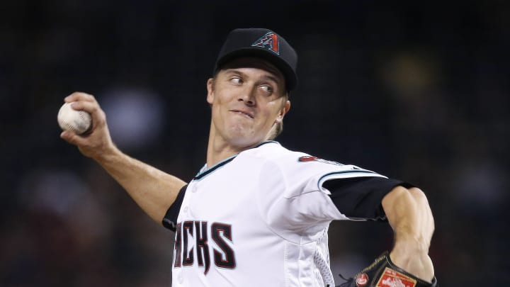 Dbacks activate Greinke to start, Castillo on paternity list