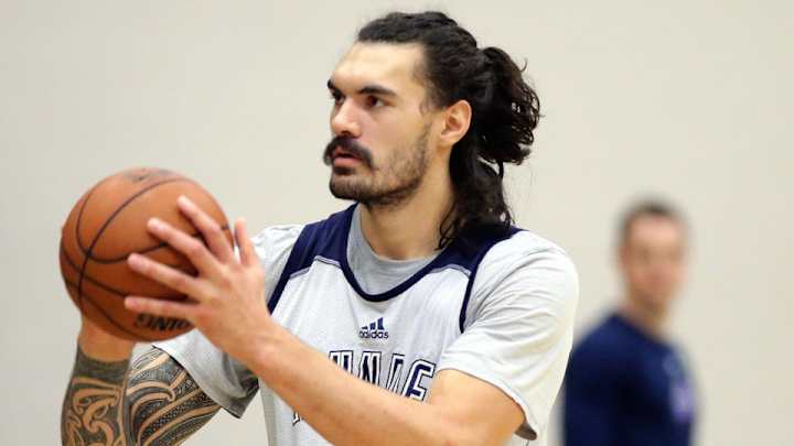 This young Thunder fan’s Steven Adams costume is awesome This young Thunder fan’s Steven Adams costume is awesome