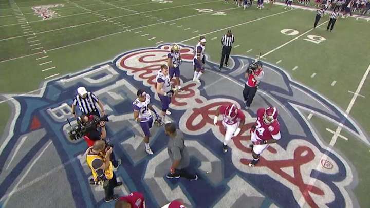 Alabama captains actually did shake hands with Washington before Peach Bowl