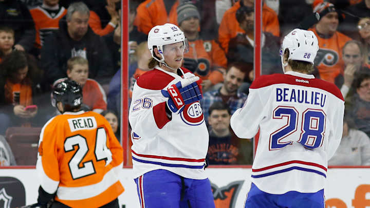 Flyers top Canadiens 4-2 behind 2 goals from Simmonds Flyers top Canadiens 4-2 behind 2 goals from Simmonds