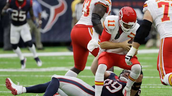Watt, Texans defense dominant as Texans beat Chiefs 19-12