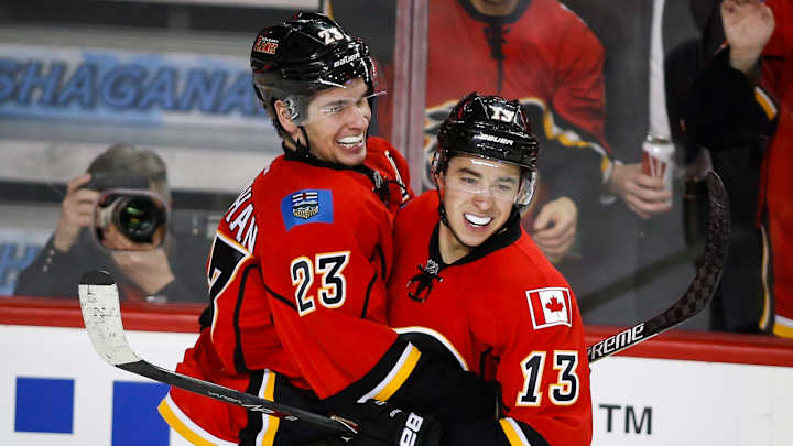 Monahan powers Flames to 4-1 win over Hurricanes