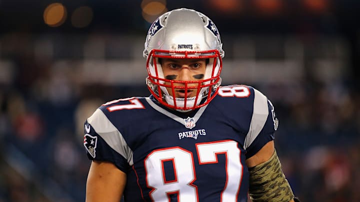 Report: Rob Gronkowski's injury not serious, status unclear vs. 49ers Report: Rob Gronkowski's injury not serious, status unclear vs. 49ers