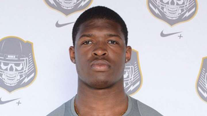 Four-star DE Joshua Kaindoh commits to Maryland