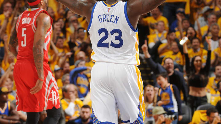 Warriors win without Curry in Game 2, beat Rockets 115-106