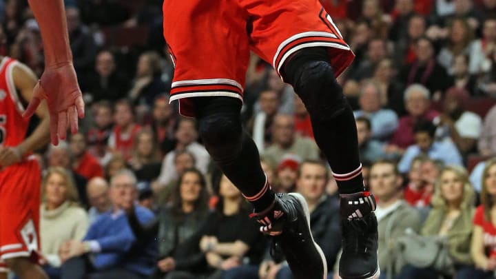 Bulls' Rose misses third straight game; Butler improving
