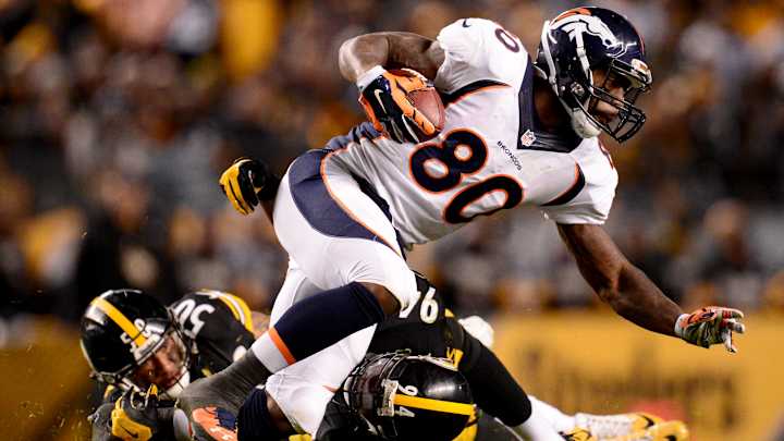 Redskins sign ex-Broncos TE Vernon Davis