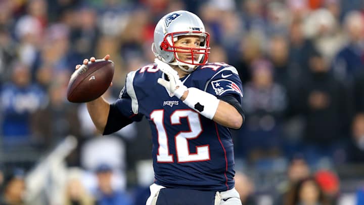 Seahawks, Patriots, Steelers all favorites to win Super Bowl LI