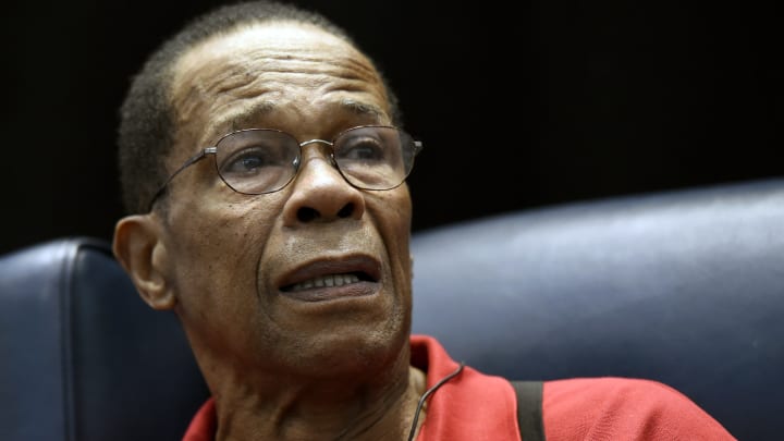 Carew, on mend from heart attack, eyes Twins spring training