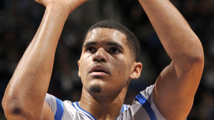 Pistons acquire Harris from Magic for Jennings, Ilyasova