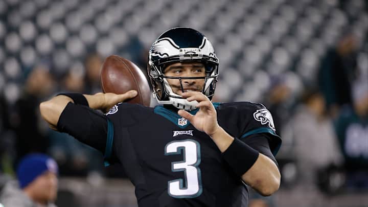 Broncos acquire QB Sanchez from Eagles
