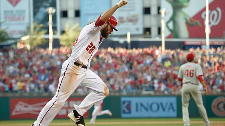 Werth's two-run single lifts Nationals over Phillies 5-4