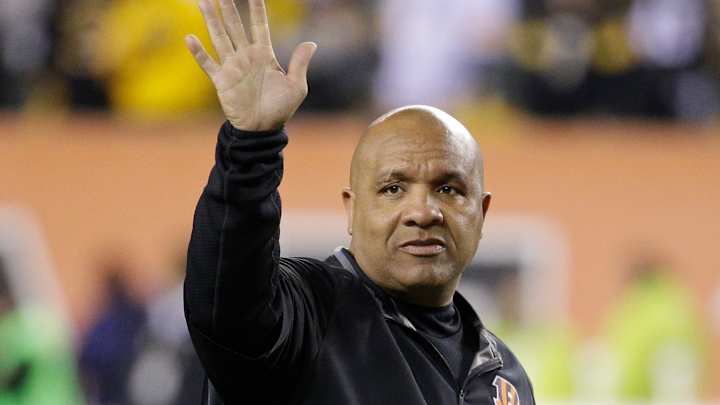 Browns pause in search for next coach