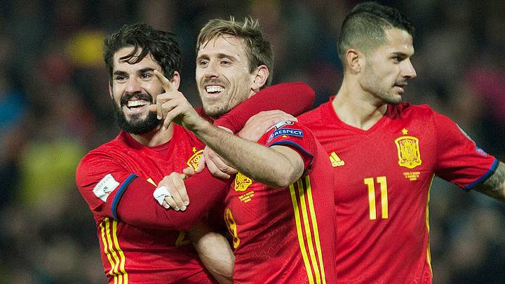 World Cup qualifying: Spain, Italy win easily to lead Group G