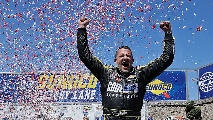 Tony Stewart wins at Sonoma to snap 84-race drought Tony Stewart wins at Sonoma to snap 84-race drought