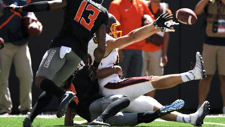 Officials involved in Oklahoma State-Central Michigan blunder suspended two games